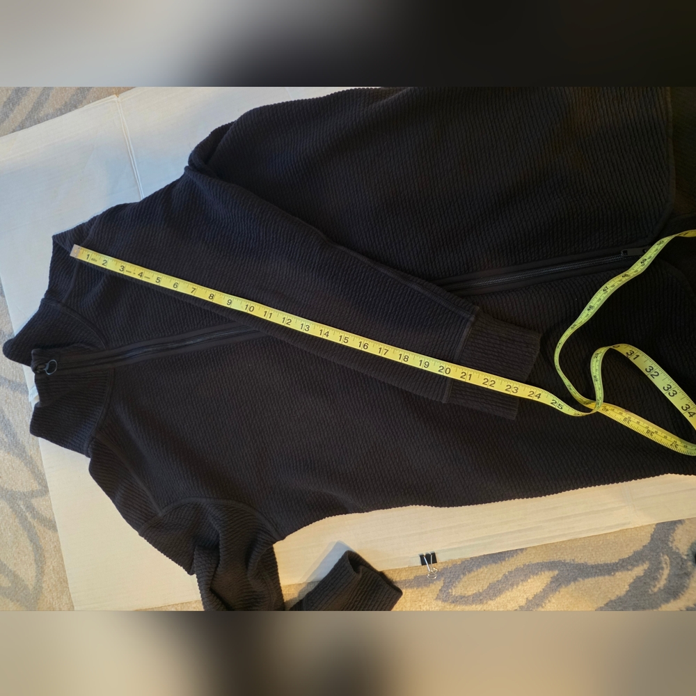 LULULEMON On Repeat Jacket Size 10. - Picture 6 of 15